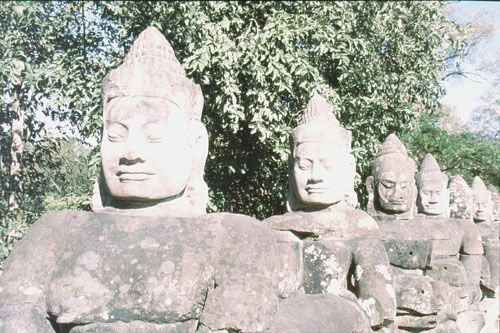 athom-2