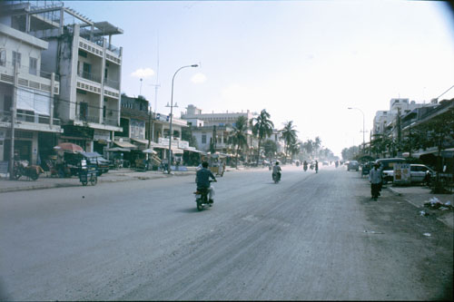 phnom-4